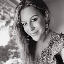 Kate Goetz (K8LovesIt)