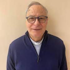 Questa mattina il Signore ha chiamato a sé Monsignor Salvatore Acampora che  si è spento dopo una lunga malattia. Nato ad Agerola (Napoli) il 15  novembre 1938, ordinato sacerdote il 29 giugno