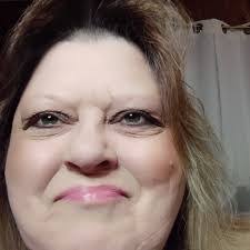 Joanna Sparks's Instagram, Twitter & Facebook