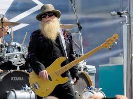 Dusty hill, who played bass for zz top for more than five decades, has died at the age of 72. C2sp45juyruscm