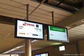 Kontaktlose einfahrt ins parkhaus und direkter zugang zum terminal. Swiss Business Class A320 Zurich Hannover Betty S Vacation