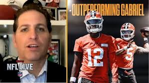 Wolsey-Wessington's Caleb Richmond scrambles and finds Colin Hughes for a  19-yard touchdown