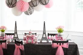 There are several ways to decorate for a paris themed birthday party. A Paris Damask Birthday Party Evite