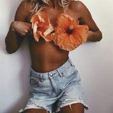 We did not find results for: Brooke Henderson On Instagram Weekend Ready Happy Friday Y All Friday Outfit Photoshoot Inspiration Style