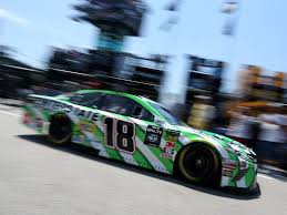 Check out the qualifying results from the hollywood casino 400. Kyle Busch Feels Right At Home At New Hampshire Accesswdun Com