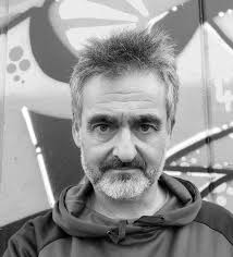 Julio Botella: «El arte no es inocente»