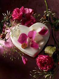Tarte A La Rose De Jasmin De Pierre Herme Pate Sablee Ganache Au Jasmin Creme De Mascarpone A La Rose Valentines Sweets Pierre Herme Valentines Day Cakes