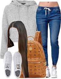 Tuck a girly blouse into a pencil skirt for a great outfit that can easily transition from day to night. 35 Cute Outfit Ideas For Teen Girls 2021 Girls Outfit Inspiration Styles Weekly