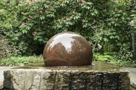 Zierbrunnen für den garten erfreuen sich immer größerer beliebtheit. á… Zierbrunnen Fur Den Garten Die Belebtesten Modelle