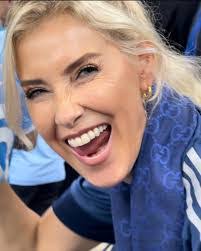 Erica Gillette's Instagram, Twitter & Facebook