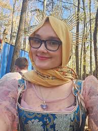 Yesterday was amazing!!!! I'd had brain surgery in August and wasn't sure  if I'd recover in time, but I'm so glad I made it!! I wore a wig, then  switched to a