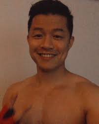 A smile is a curve that sets everything straight 😄, #happymonday  #smilemore #curve&straight #endmondayblue #smileeveryday #asiaguys  #singapore