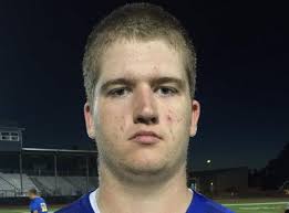 Newberg hungry to climb in rugged Three Rivers: 2016 football team preview 