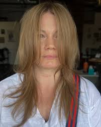 My favorite tool is my little red @jataifeather razor. Whether using it for  an entire haircut, or in finishing details, you won't catch me without that  guy! I love finishing these styles