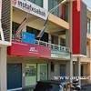 Nice location with a large mall just next door with plenty of food. 1