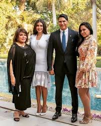 الجميلة ياسمين صبري مع القمر فيفي عبدو اية الفديو التحفة دة قمرين مشاء الله yasmine sabri fifiabdouofficial dresses wedding dresses bridesmaid dresses