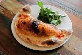 Pizza Calzone Au Thermomix Recette Thermomix Recette Thermomix Recette Recette Pizza
