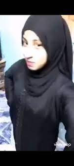 بنوته اندر ايدج محجبه بتتصور لحبيبها وتقلع الحجاب وتلعب في جسمها | منتديات  سكس لبانيز - lbanez.net