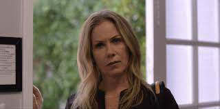 31 Dead To Me Moments That Prove How Amazing Jen And Judy Are Dead To Me Christina Applegate Dead