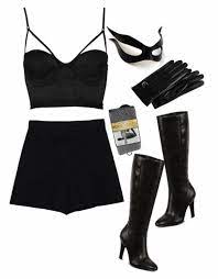Easy Diy Cat Woman Halloween Costume 4 More Options At Colormecourtney Com Catwoman Cat Halloween Co Cat Woman Costume Costume Craze Diy Catwoman Costume