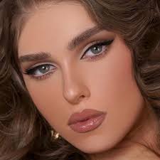 NORA BO AWADH CANDY CHEEKS BLUSH 😍🙈 بلشر CANDY CHEEK من مجموعة بلشرات  الجميلة نورا بو عوض ❤️ بقوام كريمي سهل الدمج و التوزيع ثابت على البشرة يعطي  مظهر جميل و جذاب