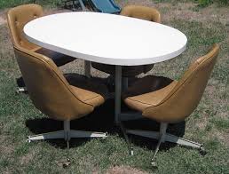1960s 70s Dining Kitchen Table Chairs Set Vintage Retro Mod Excellent Condition Dining Table In Kitchen Kitchen Table Chairs Chair Set