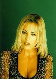 Kathy Derry's Instagram, Twitter & Facebook