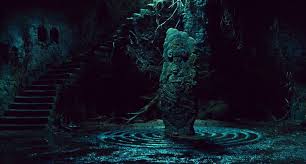 Pan S Labyrinth 2006 Photo Gallery Imdb Labyrinth Beautiful Film Pan S Labyrinth
