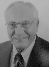 Oliver Lund Obituary (1928