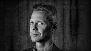 Där bidragen går in, där går förnuftet ut”