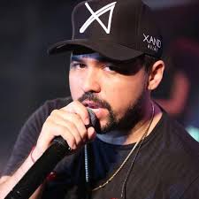 Não me procure adeus amor Difíceis momentos vivi com você Vá embora preciso  te esquecer Que malvado coração 🎶😍 @solalmeidaa @oficialavioes  #ComeçoMeioEFim #BaúDoAviões #CFA #CentralDeFãsDoAviões