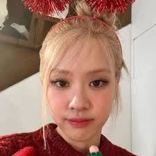 روزي فالكريسمس (كيوتي)💋