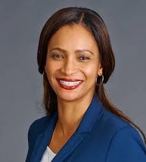 Toronto Pearson International and HMSHost launch Uber Eats order and pickup  service : Moodie Davitt Report