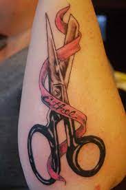 30 Cute Ribbon Tattoos For Women Krebs Schleife Tattoos Tattoo Und Piercing Tatowierungen