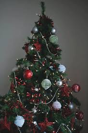 Meilleurs Sapins De Noel Artificiels 2021 Guide D Achat Et Comparatif