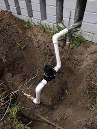 Mike briley from access irrigation demonstrates how to wire a 24v irrigation solenoid valve into a mains powered irrigation. Rainbird Valve Going On Randomly Home Improvement Stack Exchange