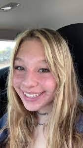 Amber Thain's Instagram, Twitter & Facebook