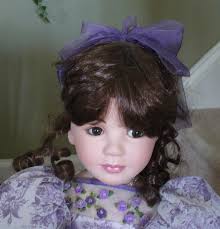 Marie Osmond musical doll "Marie" (lavender rose)
