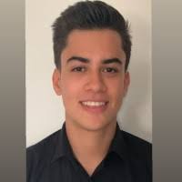 80+ perfiles de «Bermea»