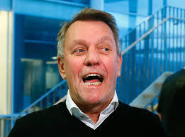 De superrike nær tredoblet inntektene i fjor: