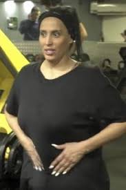 Très vite, sur l'île, julien a développé des affinités pour une jeune tentatrice qui s'appelle mélanie et qui lui a ouvert son coeur pour lui dire qu'elle l'appréciait marin et marie sont proches et sont dans la séduction, mais marie laisse une distance. Diana L Ile De La Tentation Son Couple Avec Julien