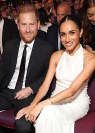 Harry Surfeur Sexy! Meghan Markle Devient Virale Avec Son Hommage Coquin! - Imagen principal del artículo