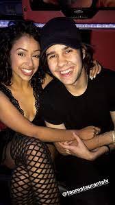 Another youtube couple bites the dust. Liza S Outfit Was Everything Liza Koshy And David Dobrik Liza And David Liza Koshy