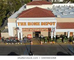 Aerial View Of The Home Depot Store And Parking Lot In Los Angeles California Usa Home Depot Is The Largest Home Improvement Retail En 2020 Home Depot Parking Fotos