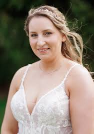 Leah And Michael's Springtime Wedding In Portsmouth, NH — Jimmy Gray Photo