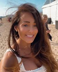 A day at the beach… . With horses, a ball, some bubbles and great people. .  . . Thank you for having me @stampingground_pr @provincialhomeliving  @luxury.escapes @twilightbeachpolo . . Dress: @secret_closet_hampton  @leolin_official