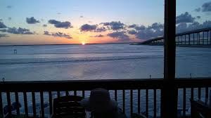 From doc's picturesque location right on the waterfront, diners enjoy great indoor and outdoor views, fresh gulf seafood, hand cut steaks and tropical mixed drinks. Dining With A View Corpus Christi Texas