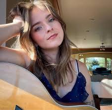 Carli Osika (@CarliOsikaMusic) • Facebook