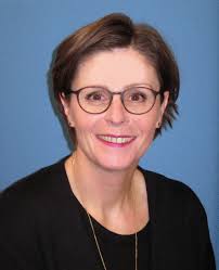 Julia Cruz Fernandez (Schulleiterin)