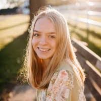 Anna Darling's Instagram, Twitter & Facebook